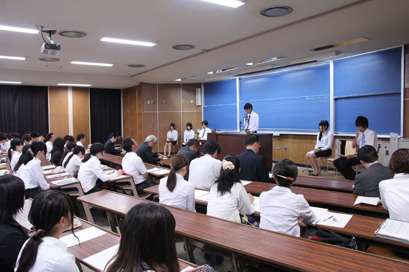 110922edu01.JPG