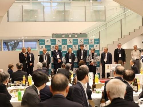 各学部同窓会の近況と出席者紹介.jpgのサムネイル画像