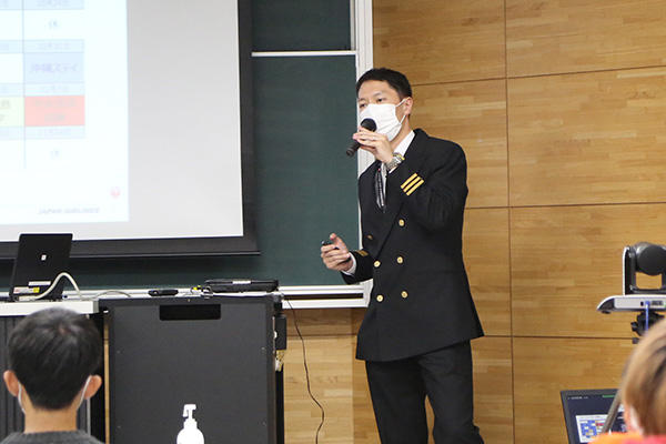 201106skycampsetumeikai_pic04.jpg