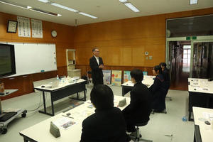 【理学部】奄美群島地域理数教育支援事業　－きらきら☆ニョキニョキ結晶と磁気の不思議を解き明かせ！－ を実施しました