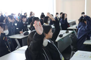 女子中高生のための未来ワークショップを開催