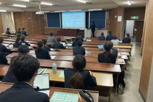 【教育】教職大学院研究成果報告会・中間報告会を開催