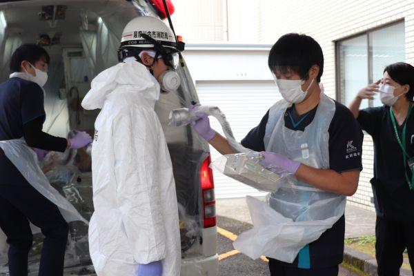 【病院】令和7年度被ばく傷病者対応訓練を実施しました