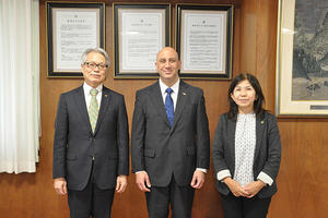 【国際】駐日マルタ共和国大使が学長を表敬訪問