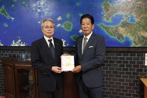 鹿児島大学OB＆OGゴルフ大会実行委員会より寄附をいただきました